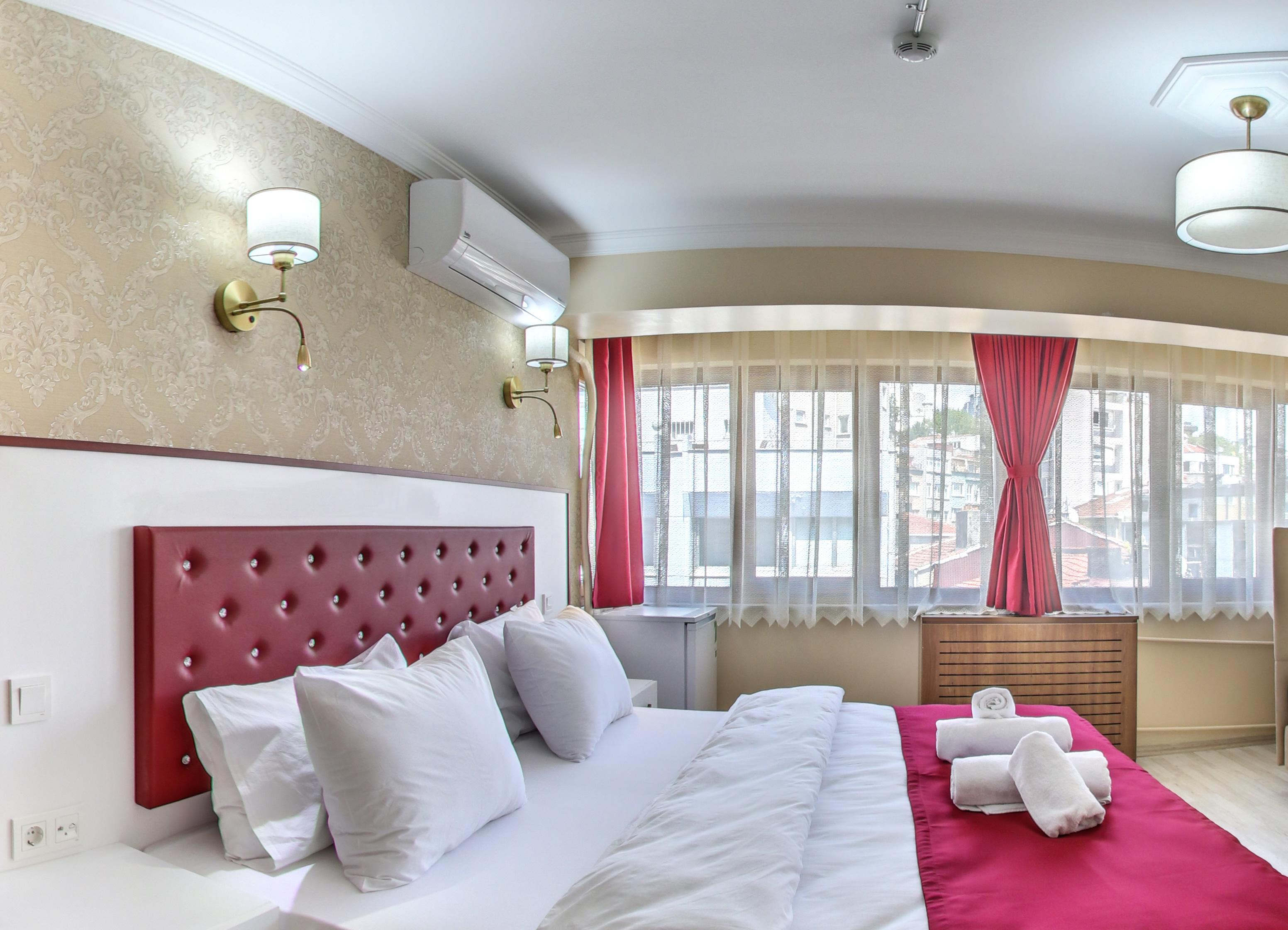 Cihangir Palace Hotel Истанбул Екстериор снимка