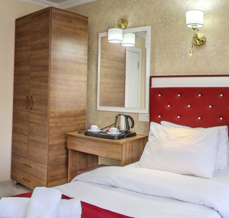 Cihangir Palace Hotel Истанбул Екстериор снимка